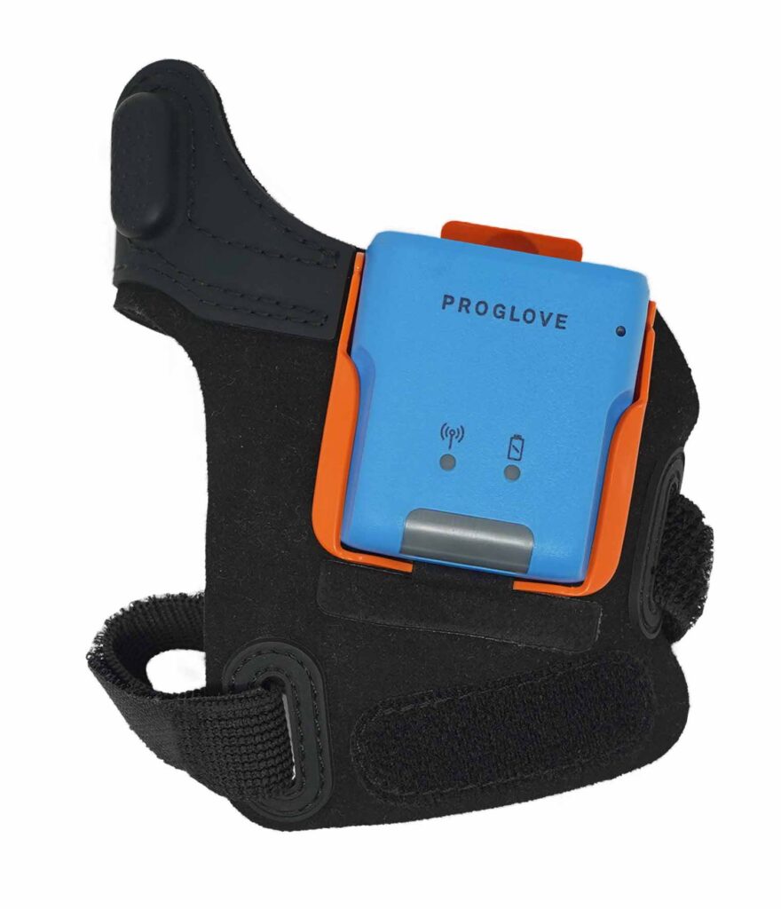Scanner LEO Proglove mains-libres porté au poignet. L'appareil est bleu et orange.