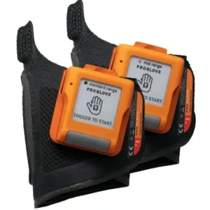 Paire de scanners mains libres Proglove MARK Display orange et noirs.