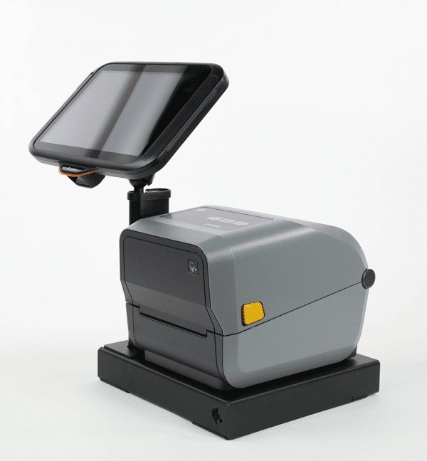 Panel PC Zebra CC6000 gris avec écran tactile. Terminal de point de vente moderne.