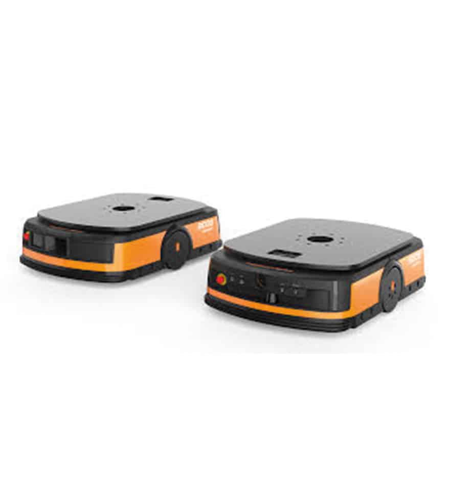 Deux robots mobiles LMR HIKRobot orange et noir sur fond blanc.